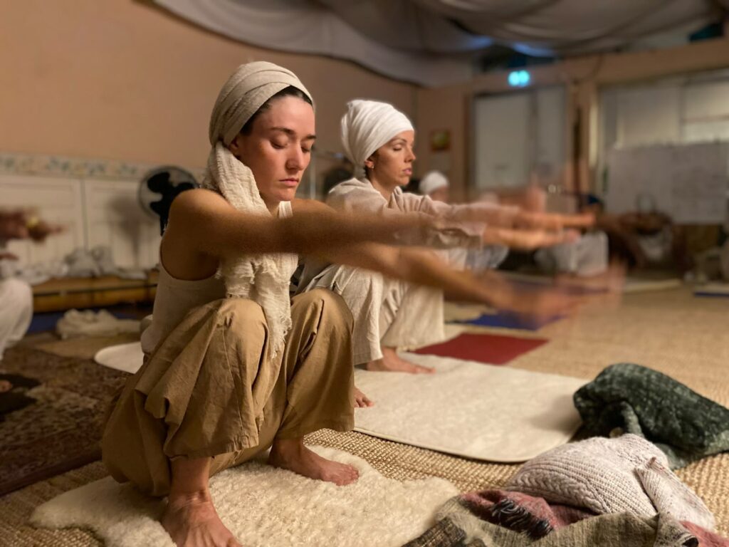 kundalini yoga, asanas, méditation, guru, sat nam, bij yoga, pranayama, respirations